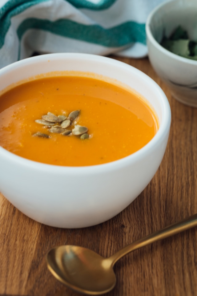 Sopa de Calabaza y Jengibre para Disfrutar en Invierno