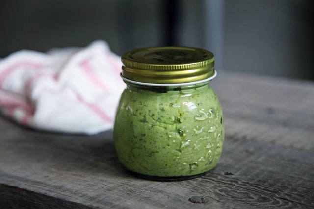 Ensalada de pasta al pesto